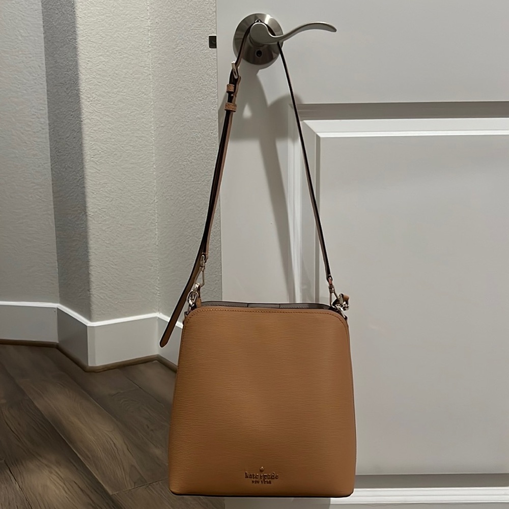 Kate Spade Darcy Large Bucket Bag